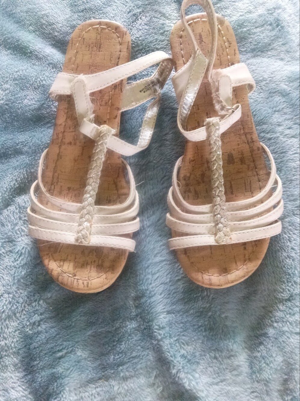 Girls American Eagle White Braided T-Strap Sandals
